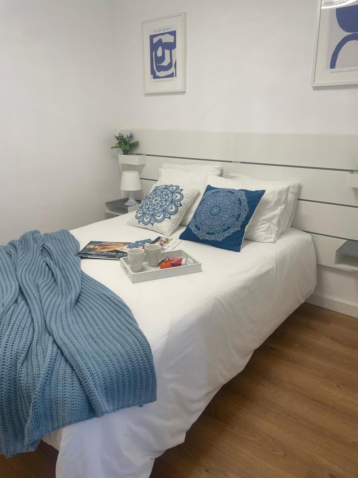 Apartamento Blanco Y Anil Plaza Valdepeñas Exterior foto